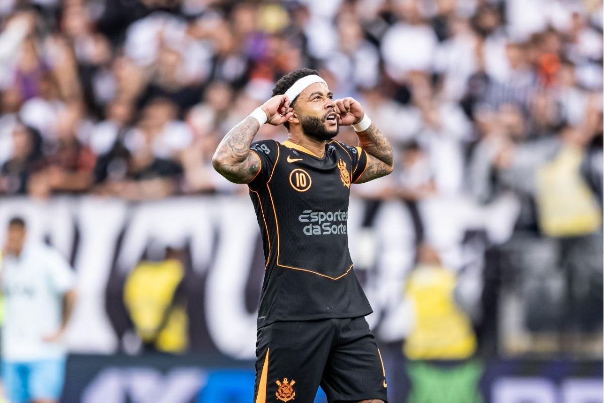 Memphis marca após 3 meses